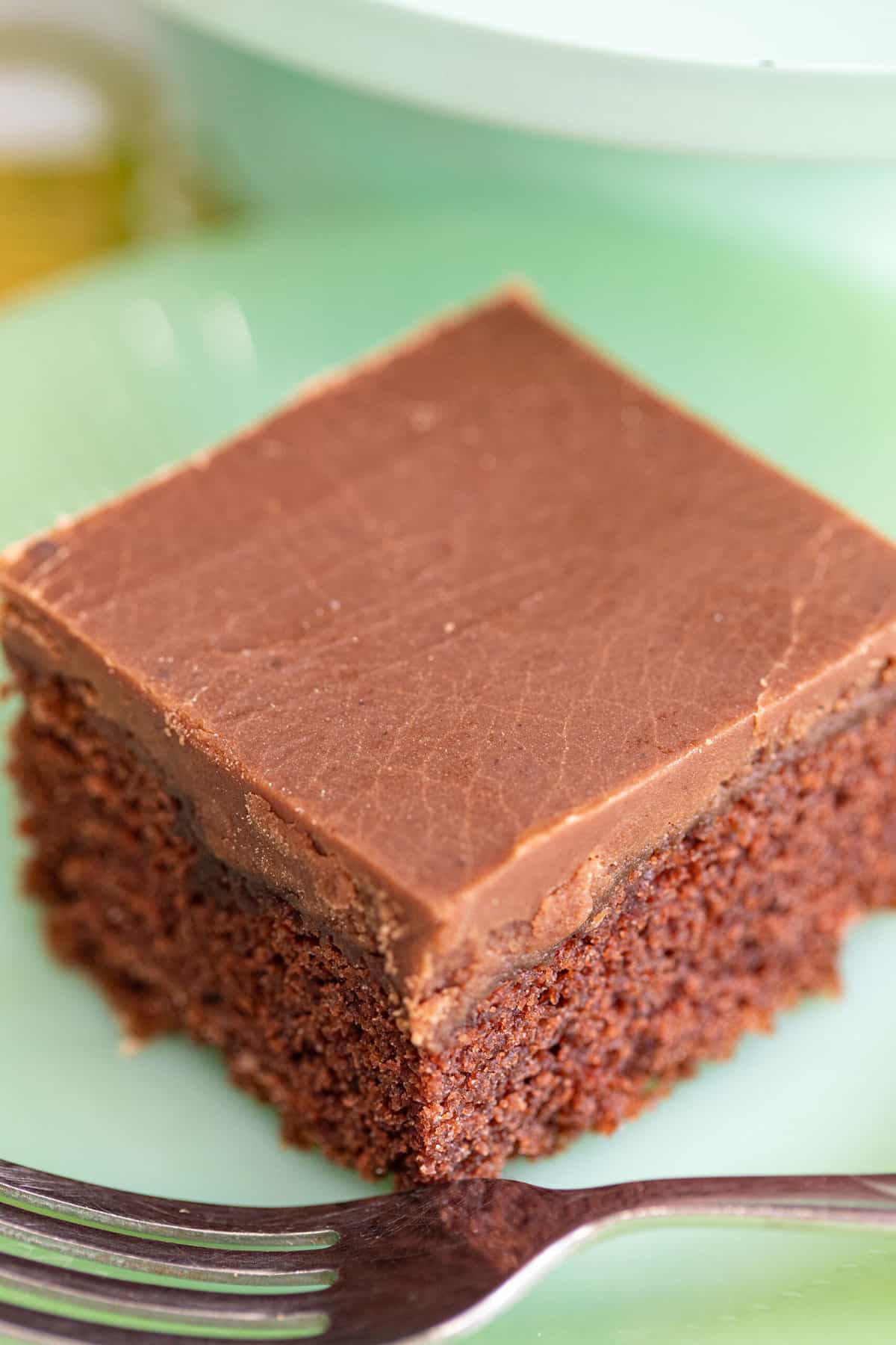 Dutch Cocoa Secret: Crafting Authentic Chocolate Fudge Frosting